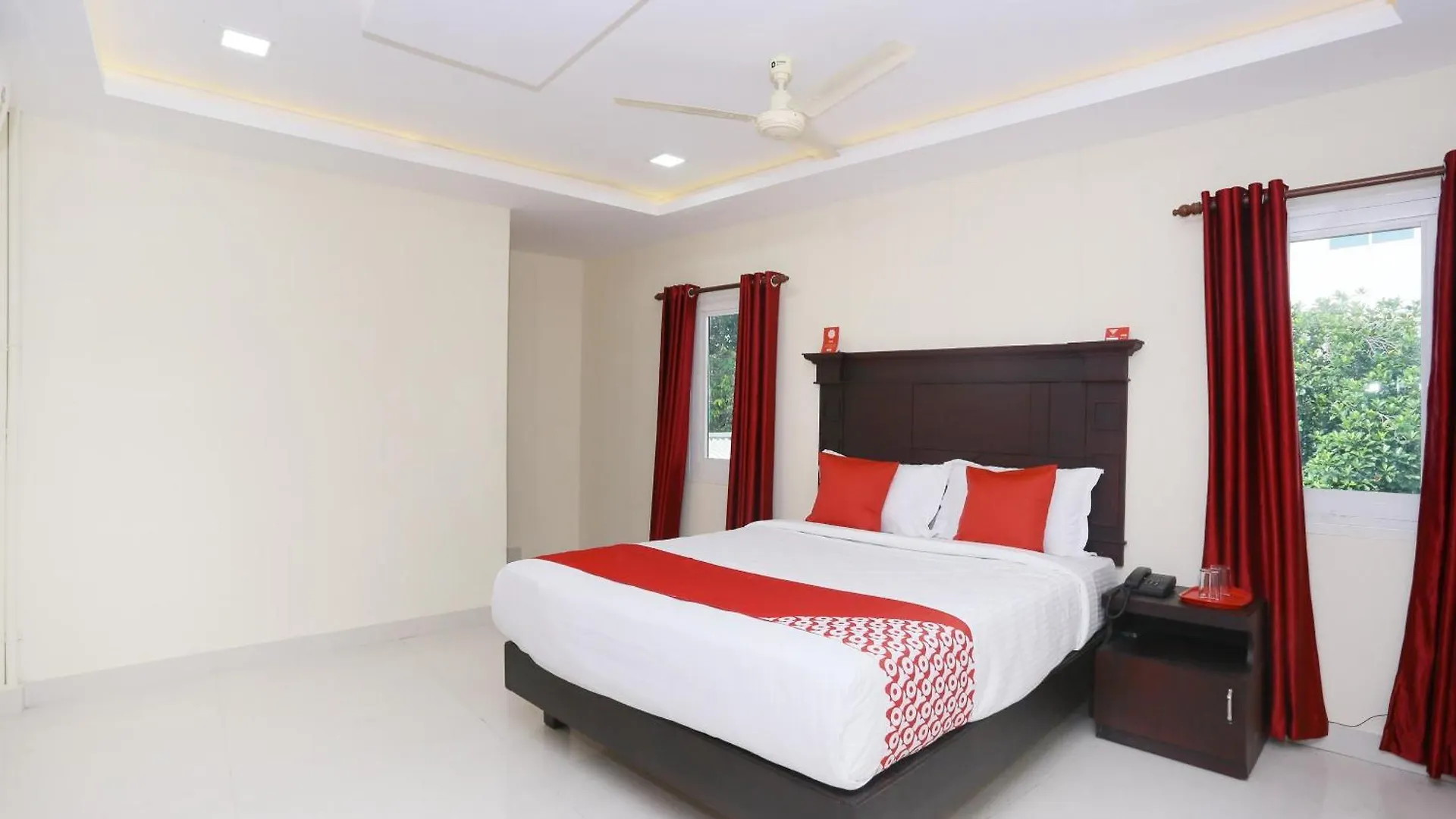 Hotel O Malabar Plaza Kochi 3*,