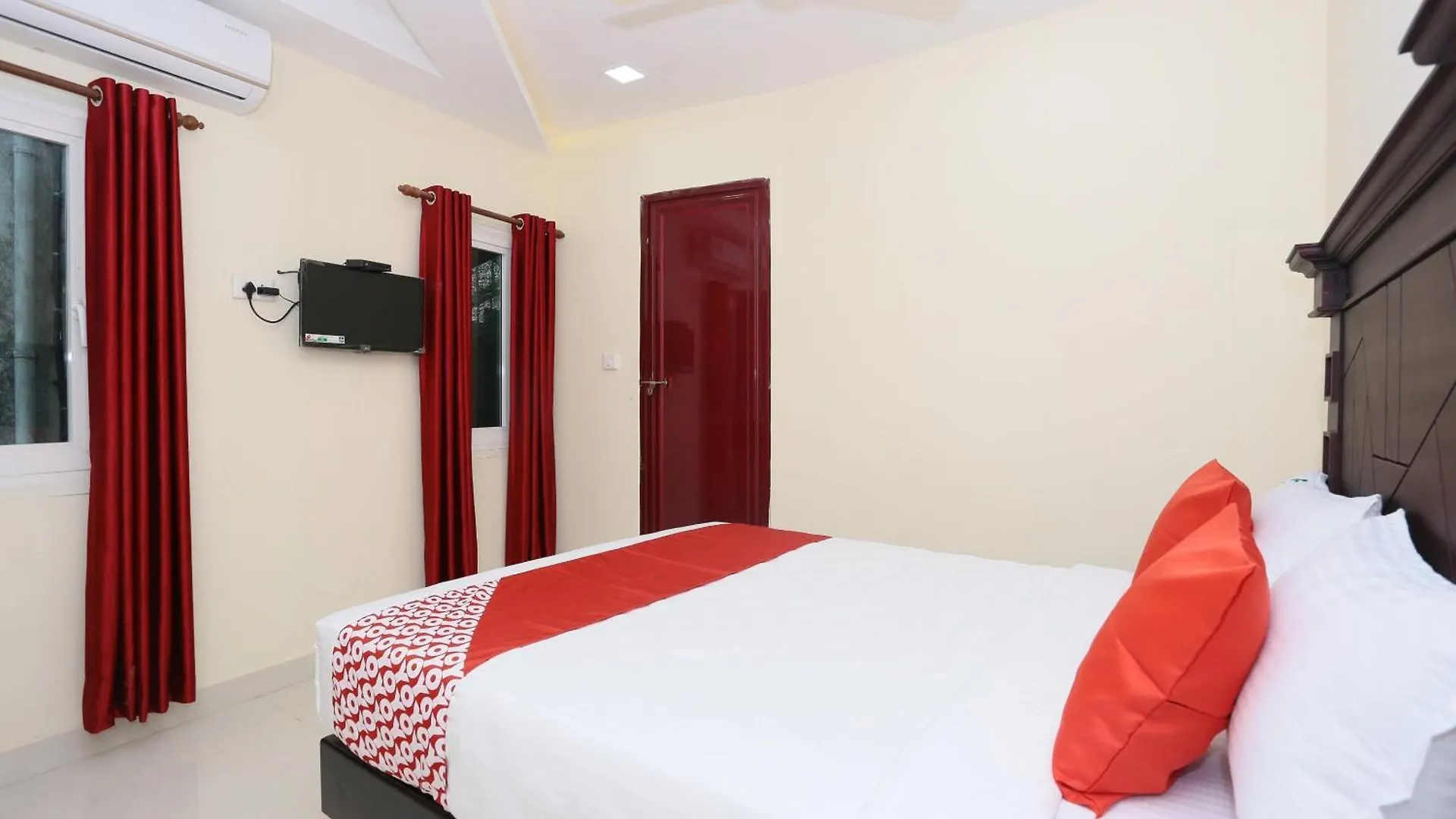 Hotel O Malabar Plaza Kochi